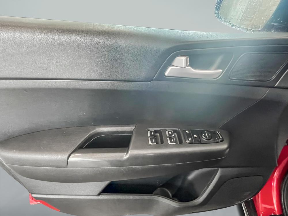 Kia Sportage 2020 Rouge usage à vendre Kia Sportage 2020 Rouge usage à vendre