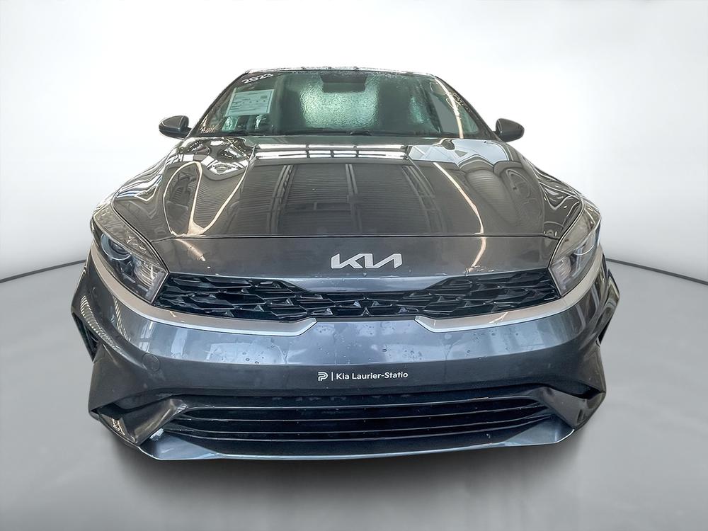 Kia Forte 2023 Gris usage à vendre Kia Forte 2023 Gris usage à vendre