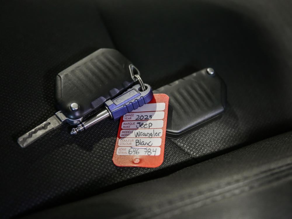 Jeep Wrangler SPORT MODIFIÉ 2023 d’occasion à vendre - 43