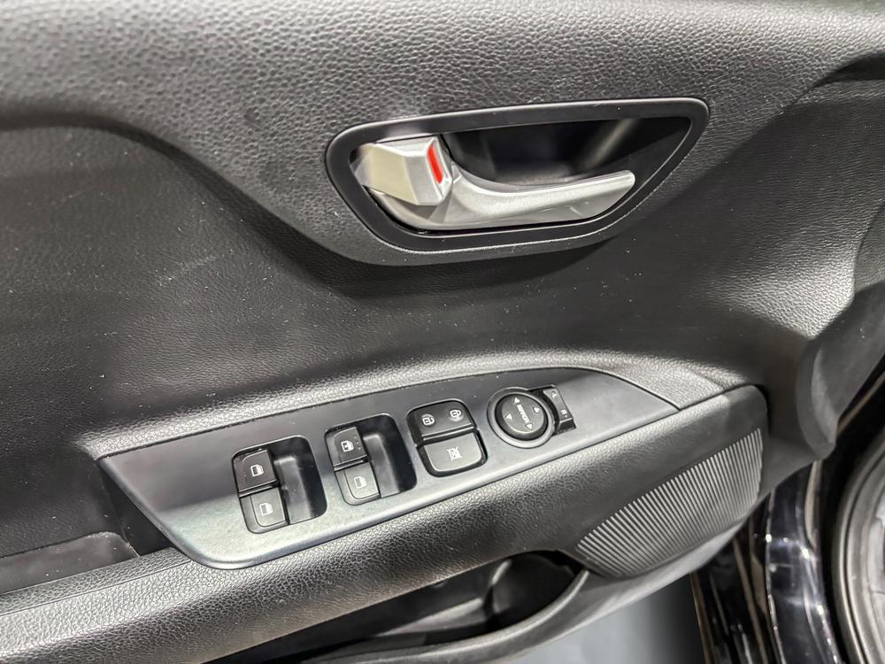 Kia Rio 5 portes LX+ 2019 d&rsquo;occasion à vendre - 8