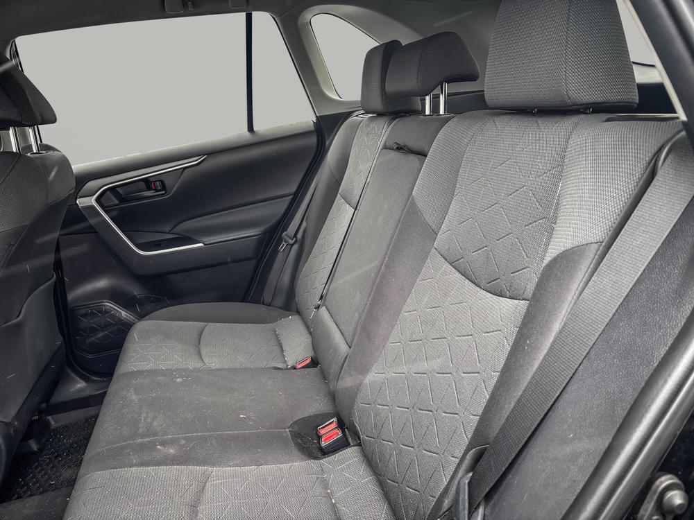 Toyota RAV4 2022 Noir usage à vendre Toyota RAV4 2022 Noir usage à vendre