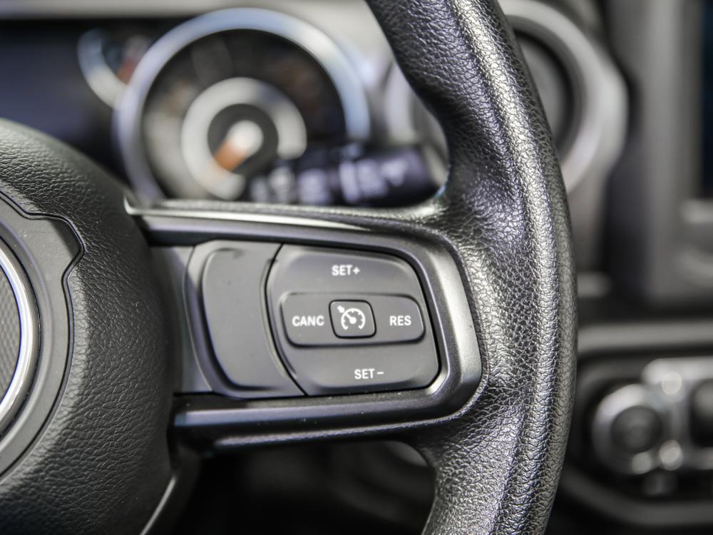 Jeep Wrangler SPORT MODIFIÉ 2023 d&rsquo;occasion à vendre - 26