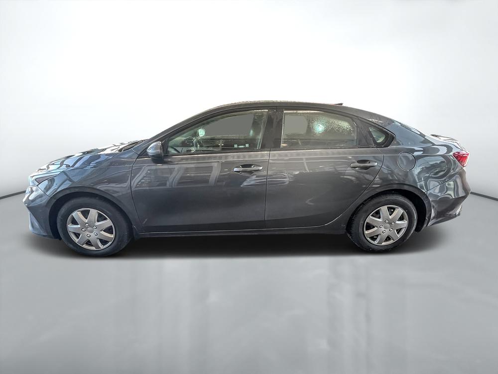 Kia Forte 2023 Gris usage à vendre Kia Forte 2023 Gris usage à vendre
