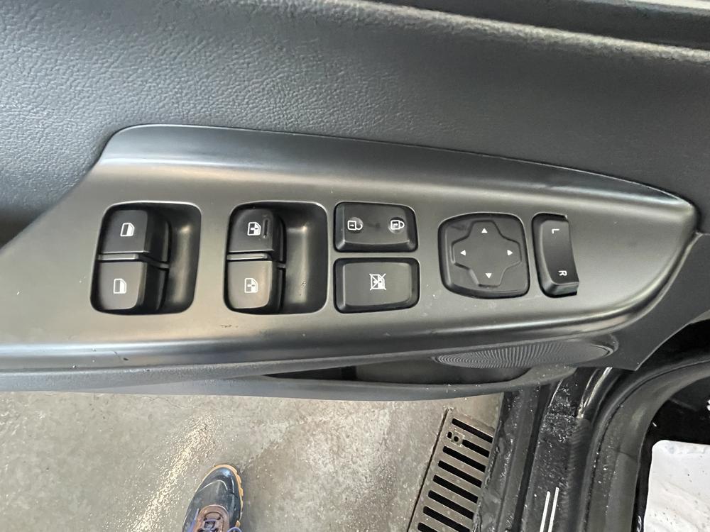 Hyundai Kona 2.0L PREFERRED 2023 d’occasion à vendre - 8