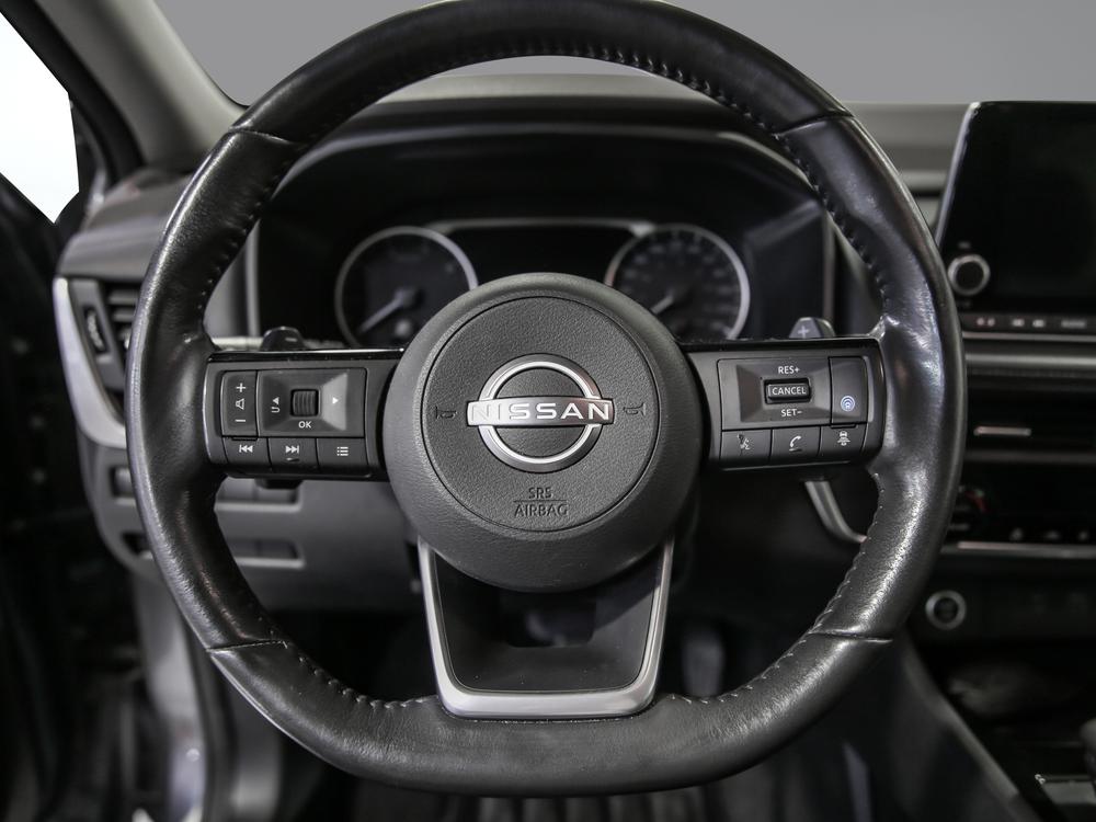 Nissan Rogue SV 2023 d&rsquo;occasion à vendre - 16