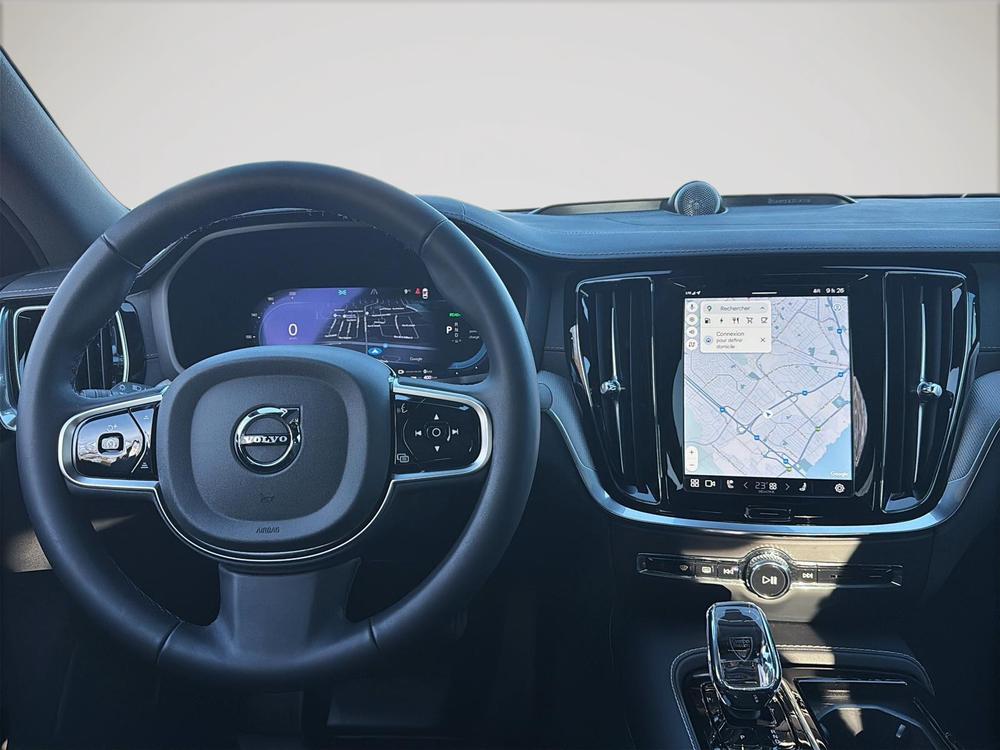 Volvo S60 hybride rechargeable T8 ULTRA BLACK EDITION 2025 d’occasion à vendre - 14