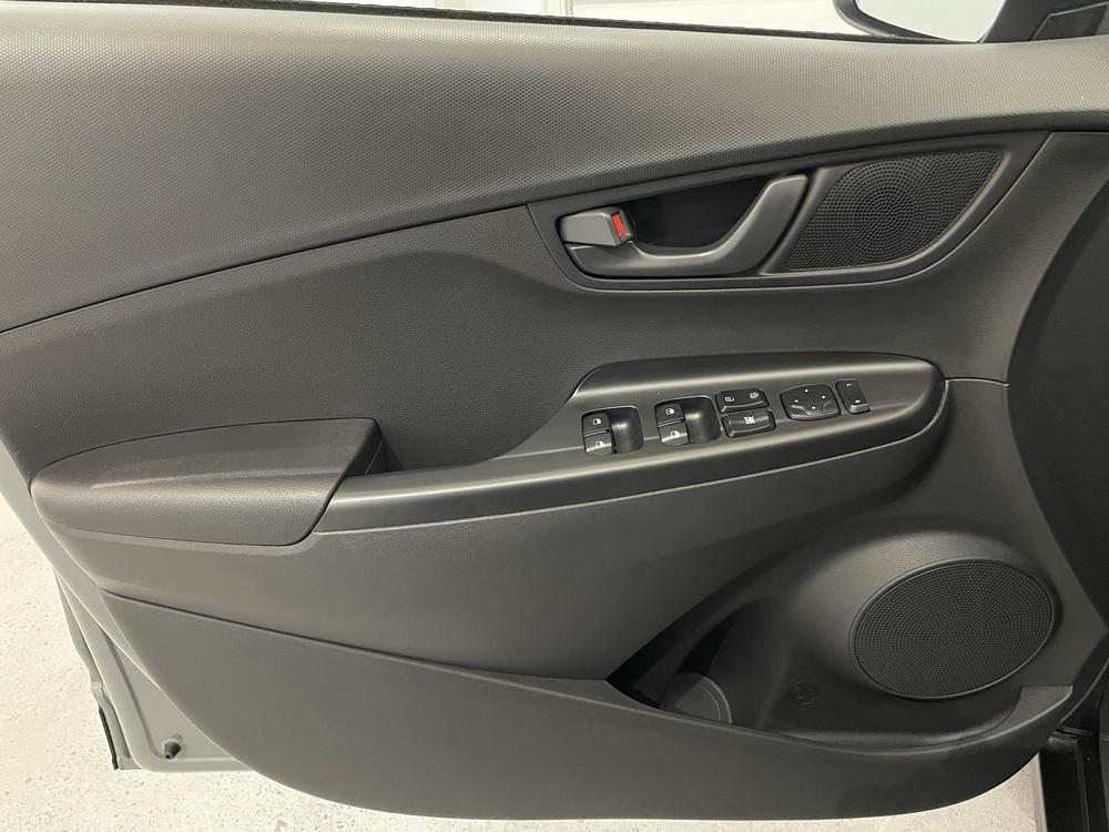 Hyundai Kona Essential AWD 2023 d’occasion à vendre - 12