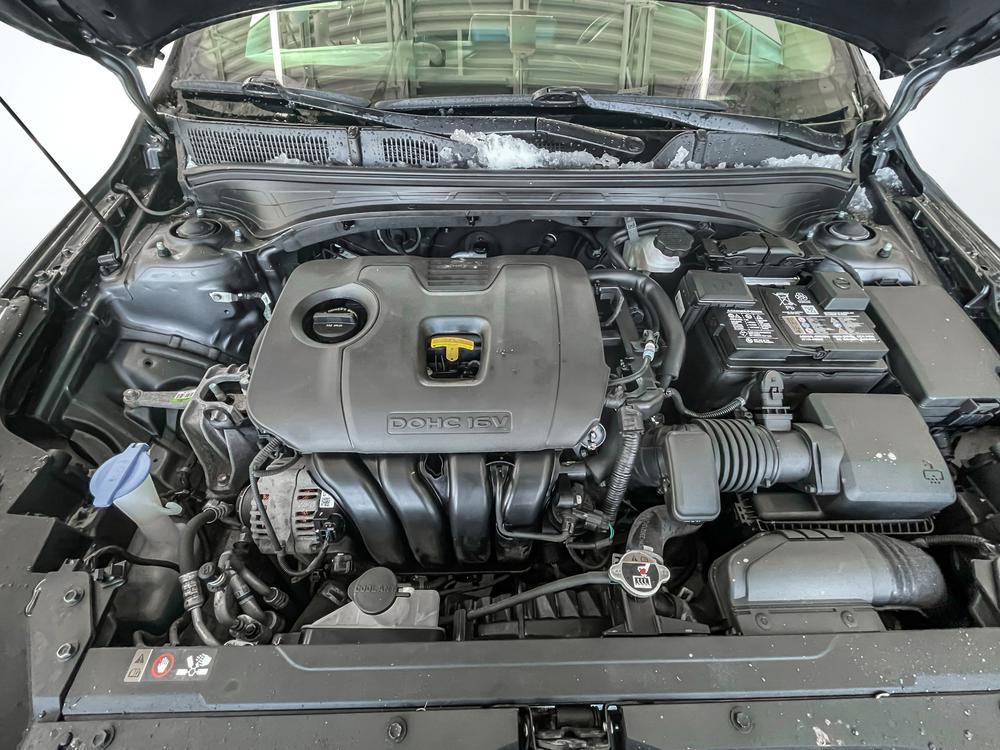 Kia Forte 2023 Gris usage à vendre Kia Forte 2023 Gris usage à vendre