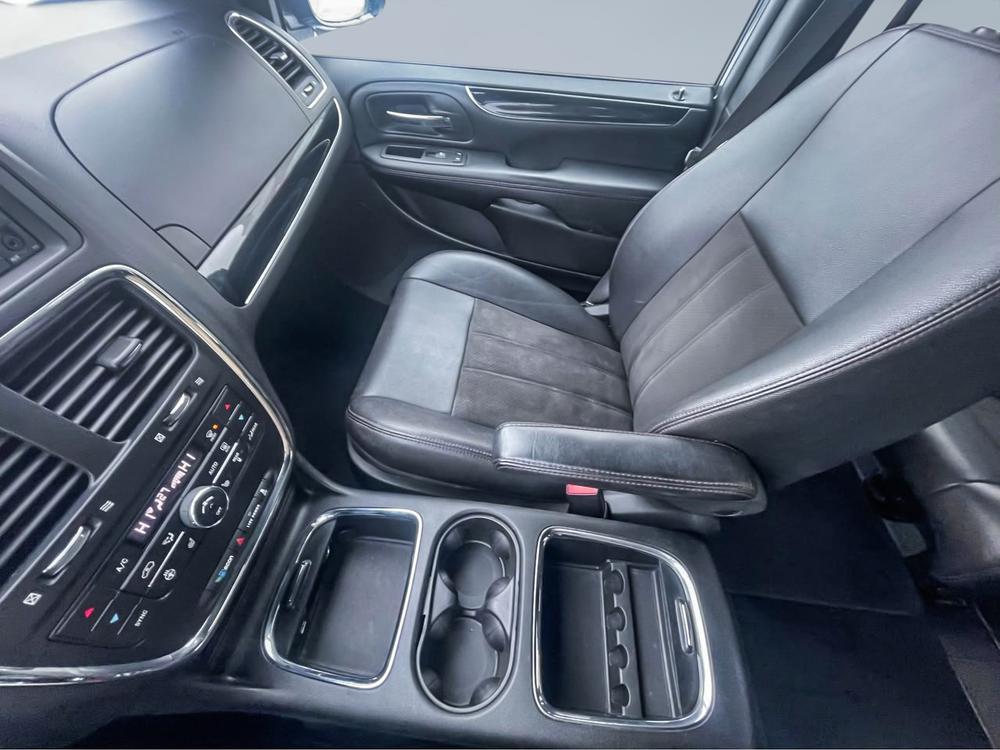 Dodge Grand Caravan PREMIUM + 2020 d’occasion à vendre - 13