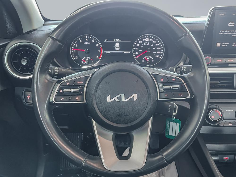 Kia Forte 2023 Gris usage à vendre Kia Forte 2023 Gris usage à vendre