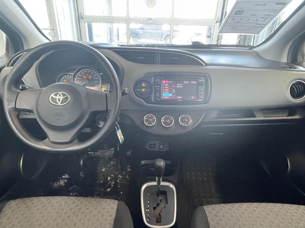 Toyota Yaris LE 2016 d’occasion à vendre - 13
