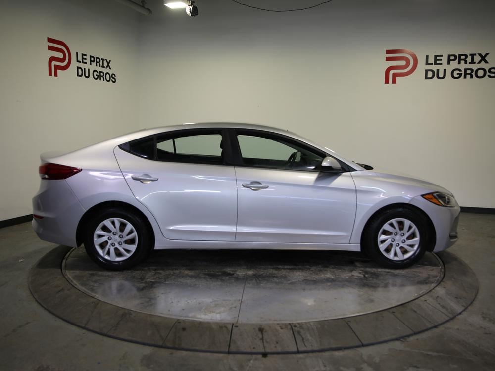 Hyundai Elantra LE 2018 d’occasion à vendre - 3
