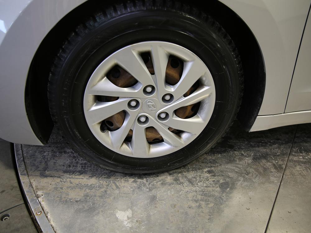 Hyundai Elantra LE 2018 d’occasion à vendre - 12