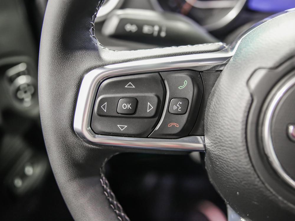 Jeep Wrangler SAHARA 2023 d’occasion à vendre - 19