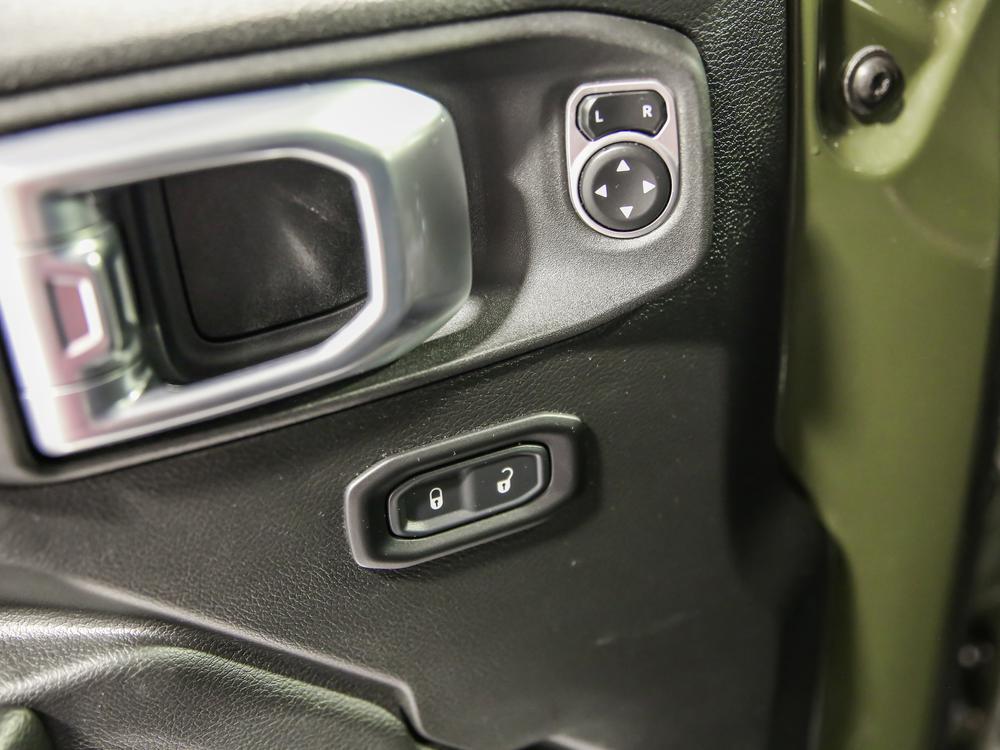 Jeep Wrangler UNLIMITED WILLY’S 2022 d’occasion à vendre - 14