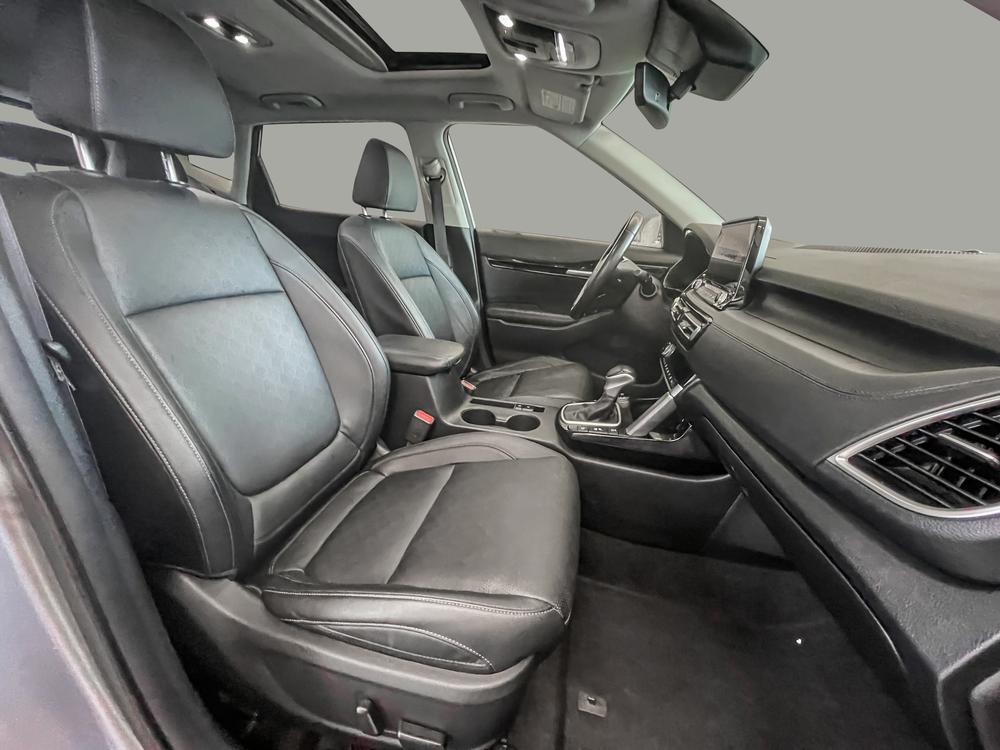 Kia Seltos 2022 Gris usage à vendre Kia Seltos 2022 Gris usage à vendre