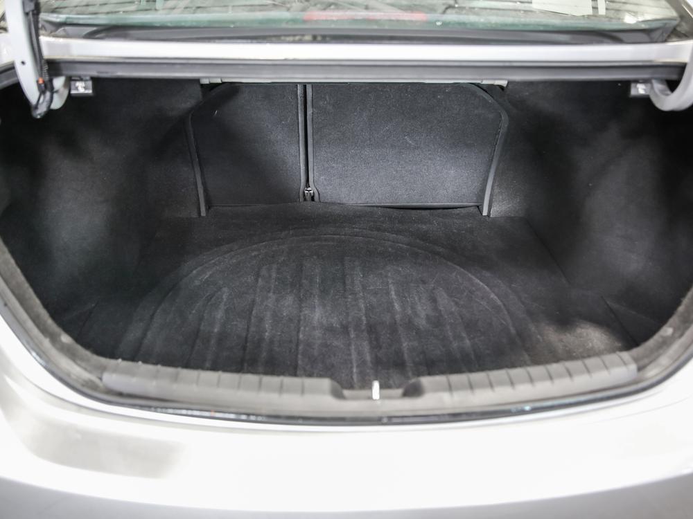 Hyundai Elantra 2018 Gris usage à vendre Hyundai Elantra 2018 Gris usage à vendre