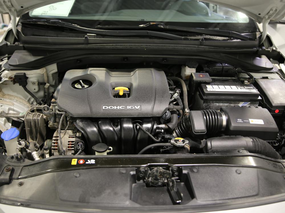 Hyundai Elantra LE 2018 d’occasion à vendre - 29