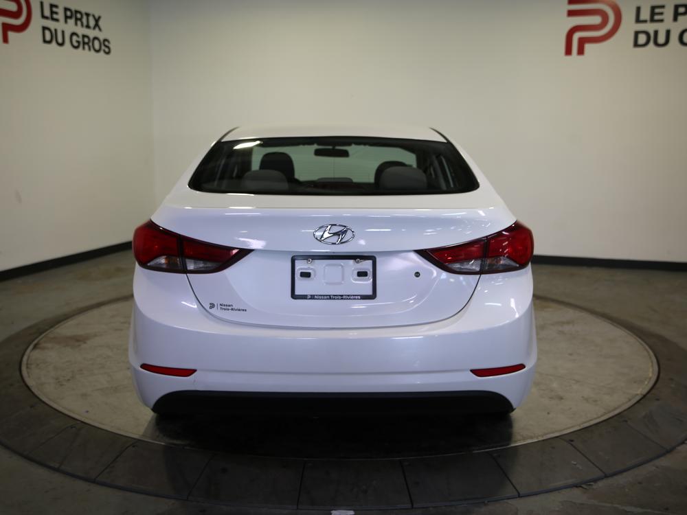 Hyundai Elantra LE-R 2016 d’occasion à vendre - 4