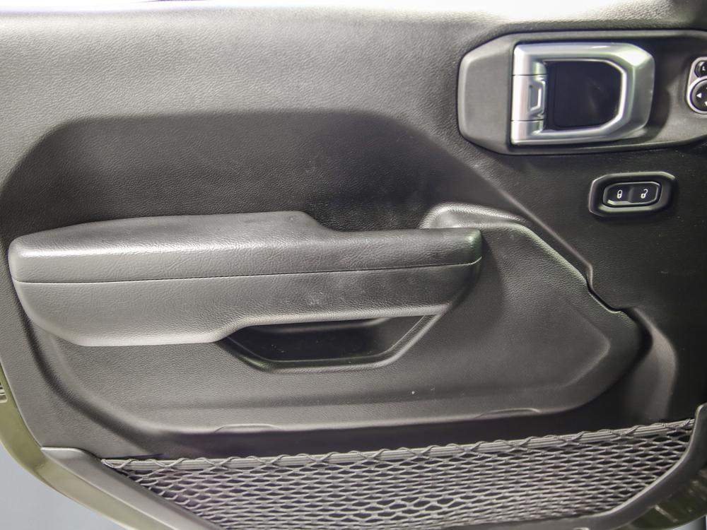 Jeep Wrangler UNLIMITED WILLY’S 2022 d’occasion à vendre - 13