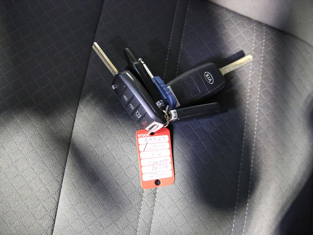 Kia Sorento LX 2017 d’occasion à vendre - 32