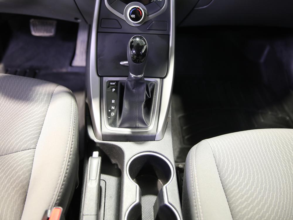 Hyundai Elantra LE-R 2016 d’occasion à vendre - 28