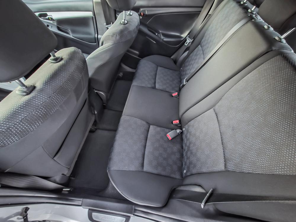 Toyota Matrix BASE 2010 d’occasion à vendre - 18