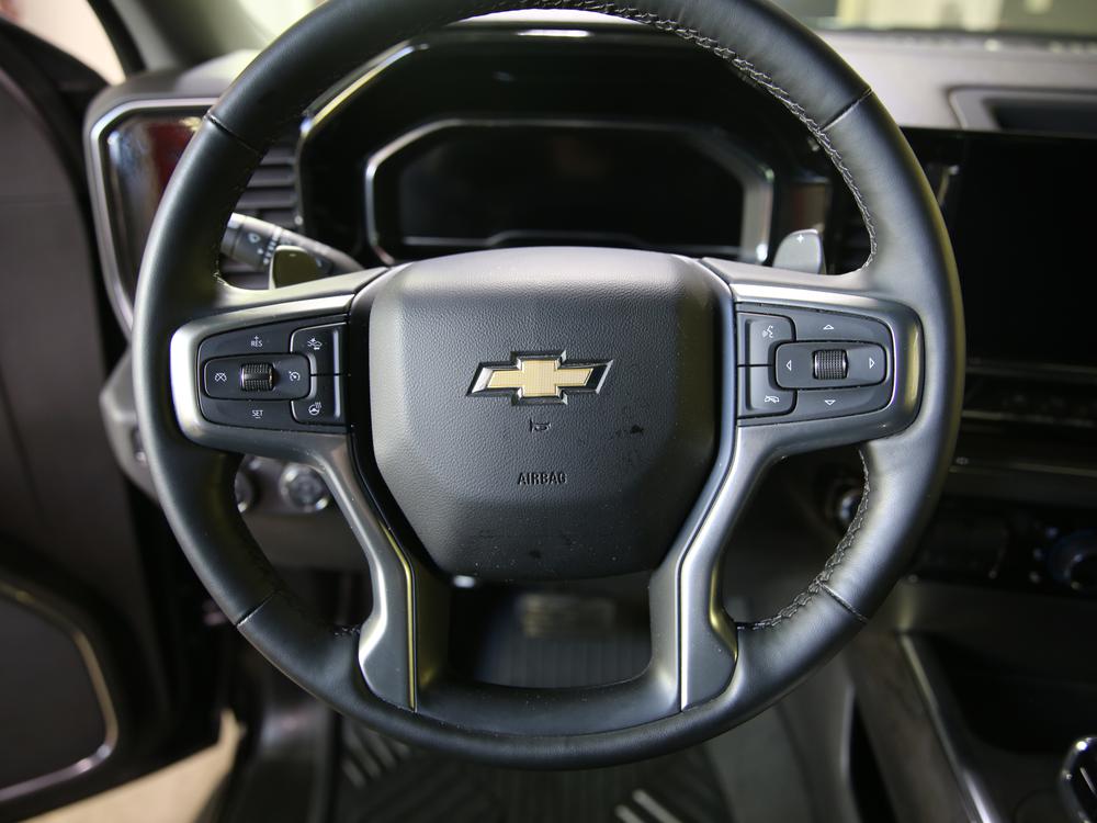 Chevrolet Silverado 1500 LTZ CREW CAB 6.2L 2024 d’occasion à vendre - 21