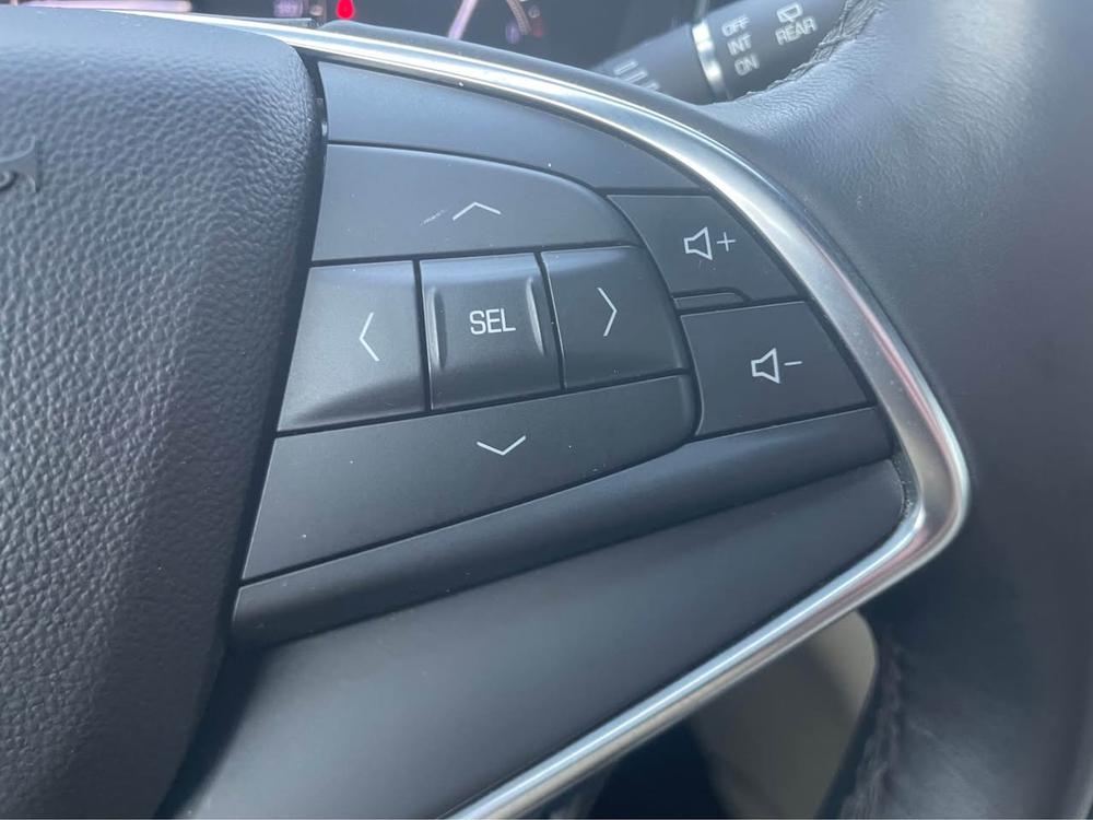 Cadillac XT5 2017 Bleu usage à vendre Cadillac XT5 2017 Bleu usage à vendre