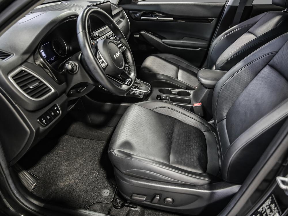 Kia Seltos 2022 Noir usage à vendre Kia Seltos 2022 Noir usage à vendre