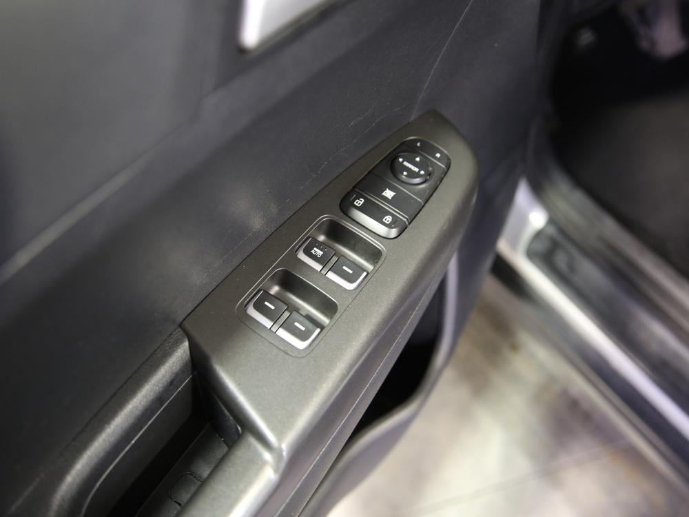 Kia Sportage lx 2017 d’occasion à vendre - 12