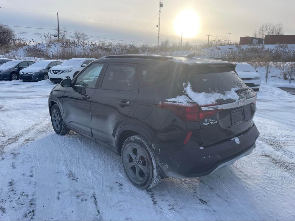 Kia Seltos 2023 Noir usage à vendre Kia Seltos 2023 Noir usage à vendre