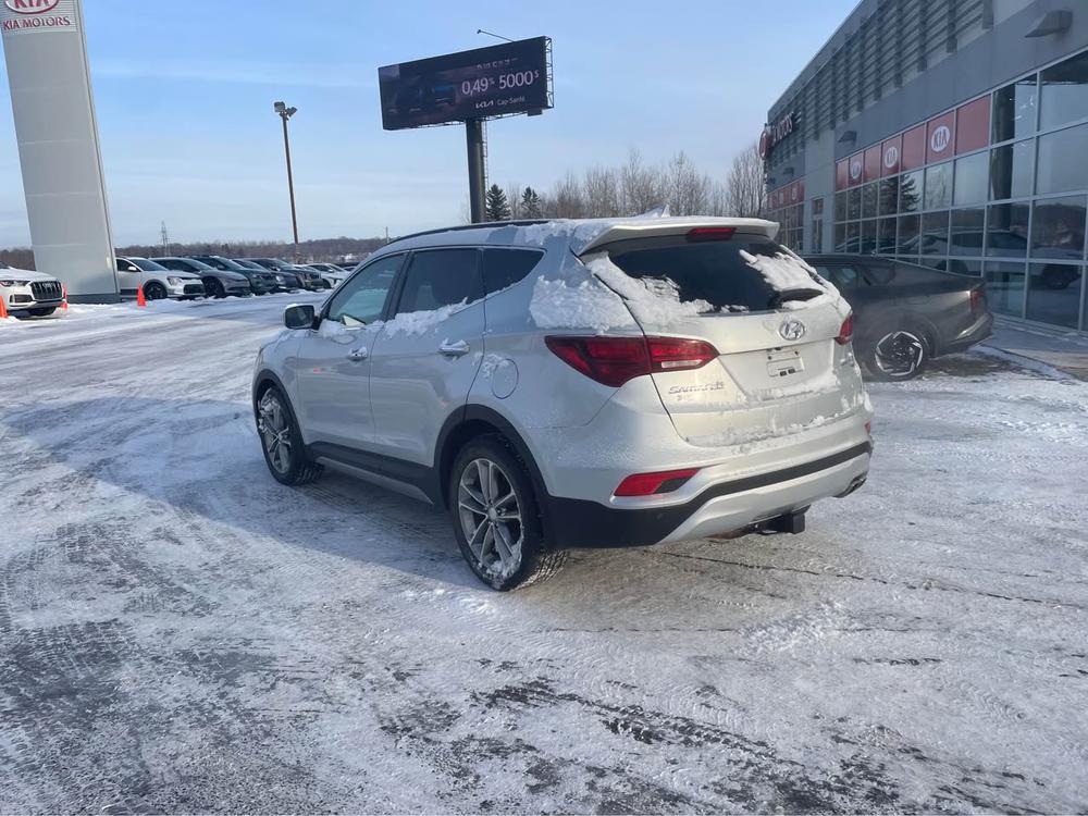Hyundai Santa Fe Sport 2017 Gris usage à vendre Hyundai Santa Fe Sport 2017 Gris usage à vendre