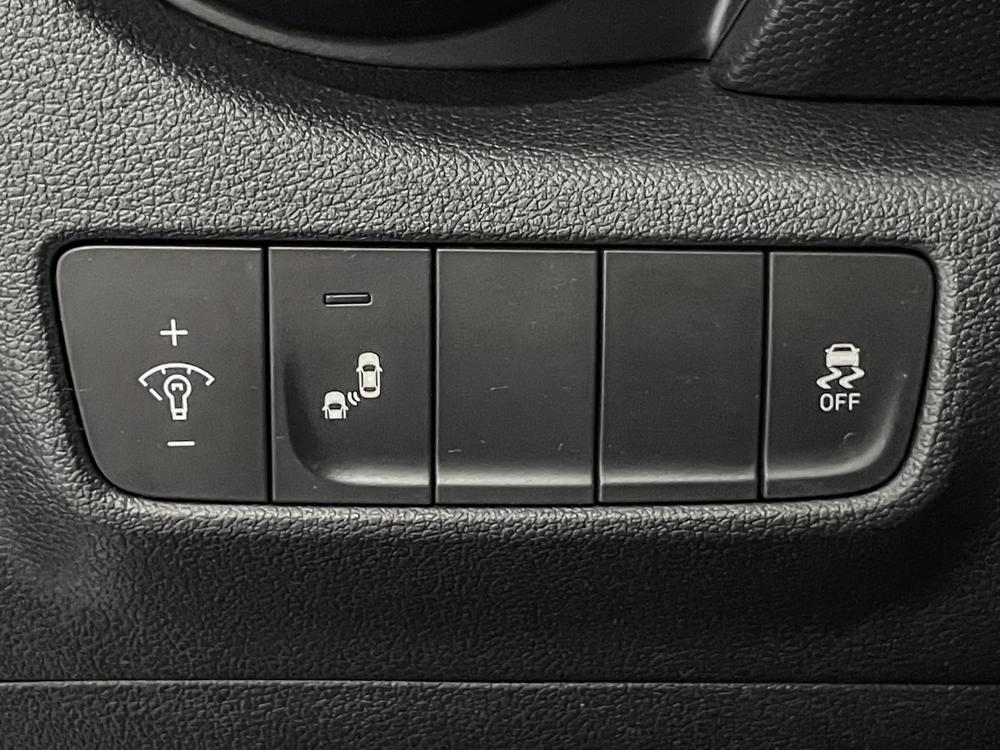 Hyundai Kona Preferred 2021 d&rsquo;occasion à vendre - 19