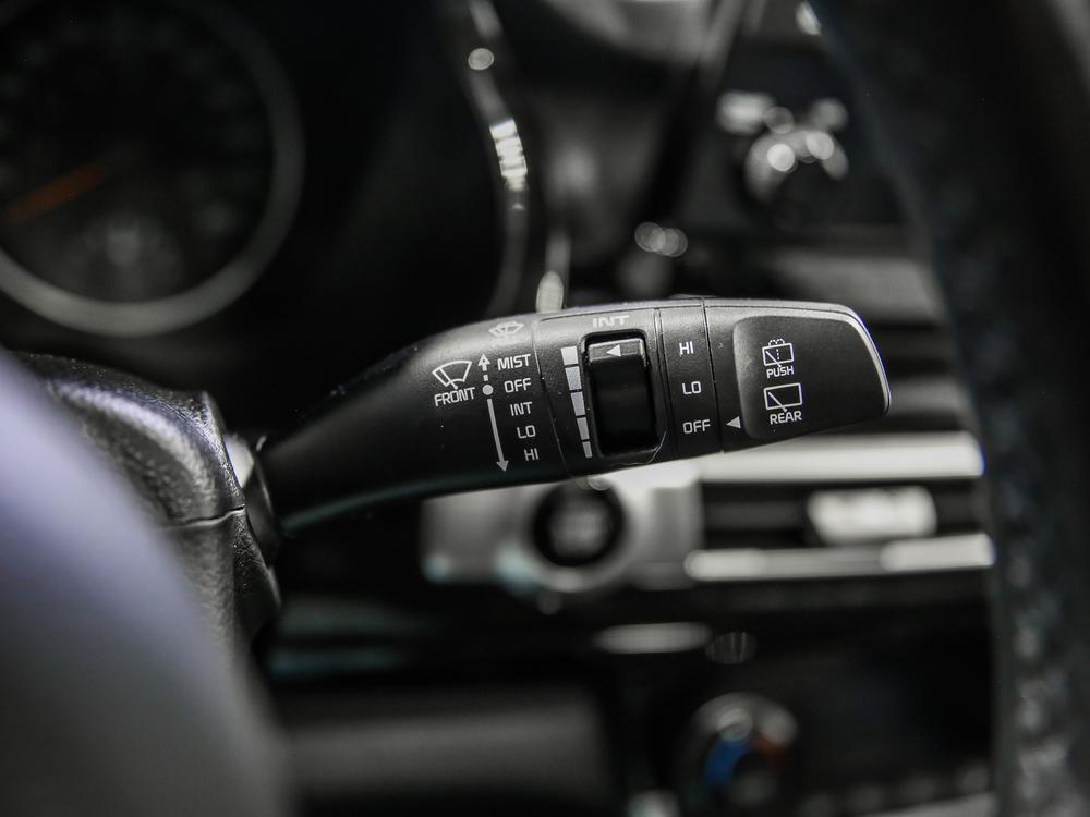 Kia Seltos 2023 Jaune usage à vendre Kia Seltos 2023 Jaune usage à vendre