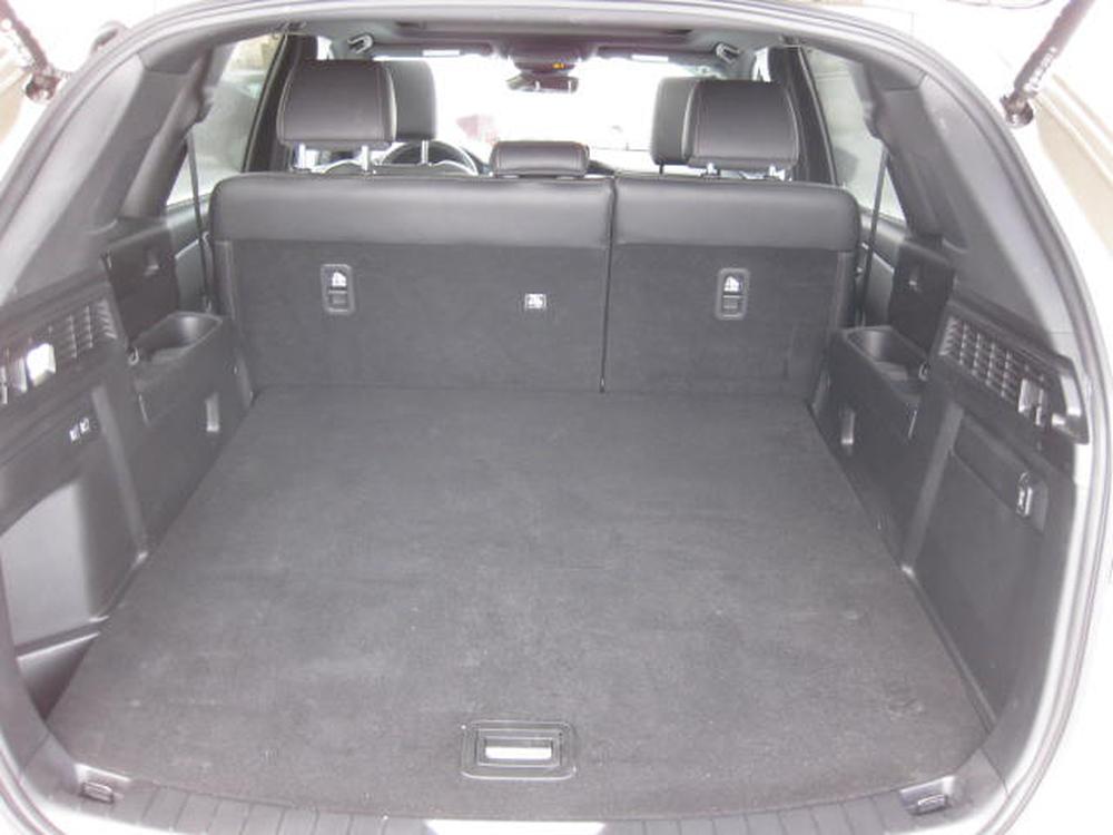 Mazda CX-70 hybride léger 2025 Sable usage à vendre Mazda CX-70 hybride léger 2025 Sable usage à vendre