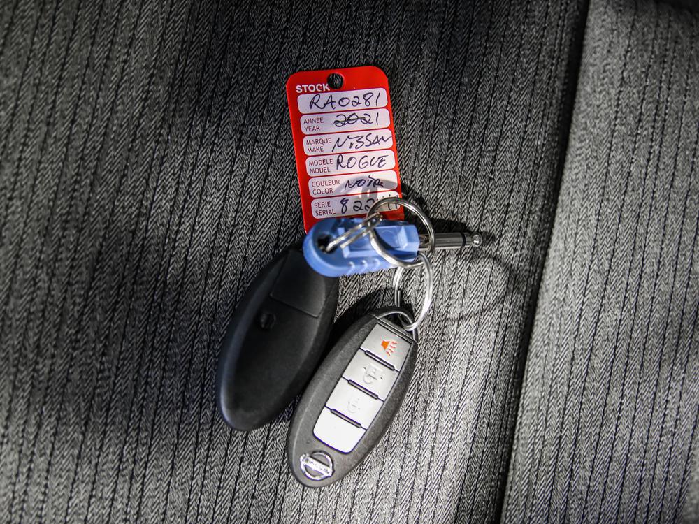 Nissan Rogue 2021 Noir usage à vendre Nissan Rogue 2021 Noir usage à vendre