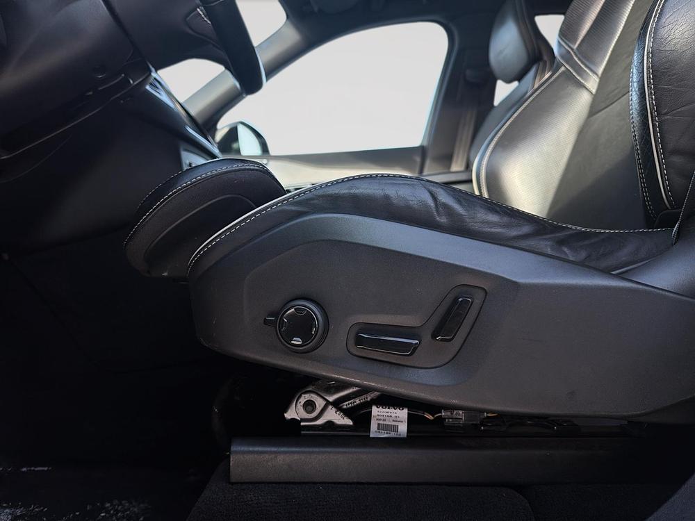 Volvo XC90 T6 R-DESIGN AWD // POLESTAR 2020 d’occasion à vendre - 19