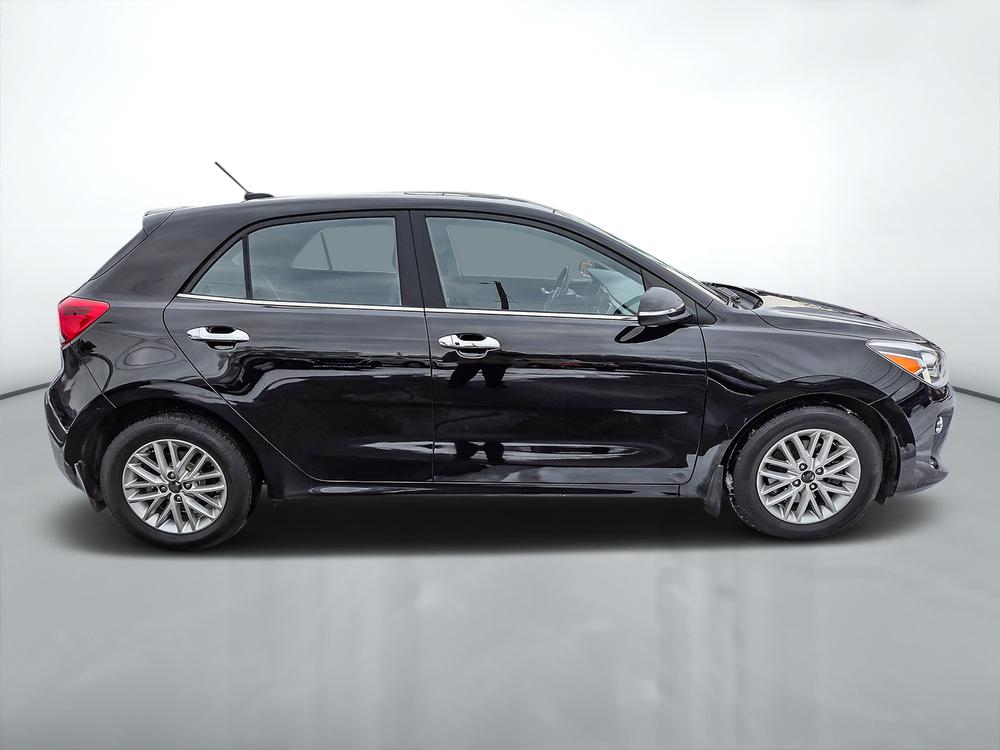 Kia Rio 5-door 2020 Noir usage à vendre Kia Rio 5-door 2020 Noir usage à vendre
