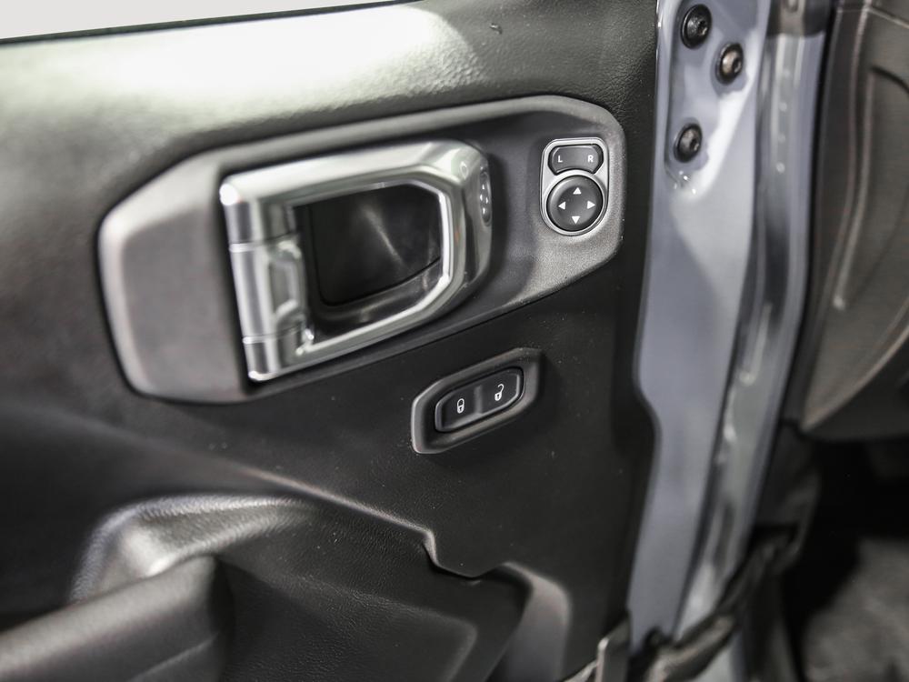 Jeep Gladiator SPORT 2025 d&rsquo;occasion à vendre - 16