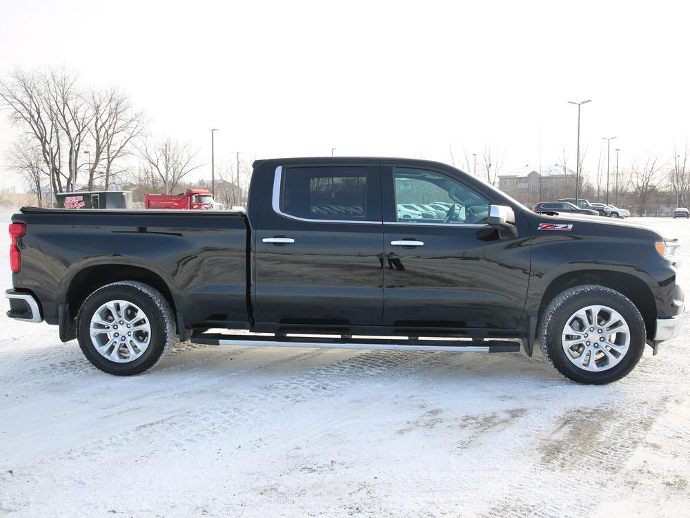 Chevrolet Silverado 1500 LTZ CREW CAB 6.2L 2024 d’occasion à vendre - 2