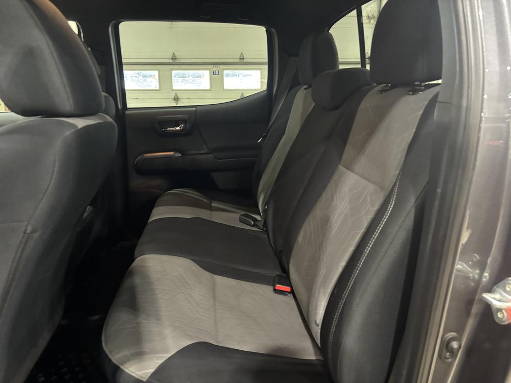 Toyota Tacoma TRD SPORT 2021 d&rsquo;occasion à vendre - 21