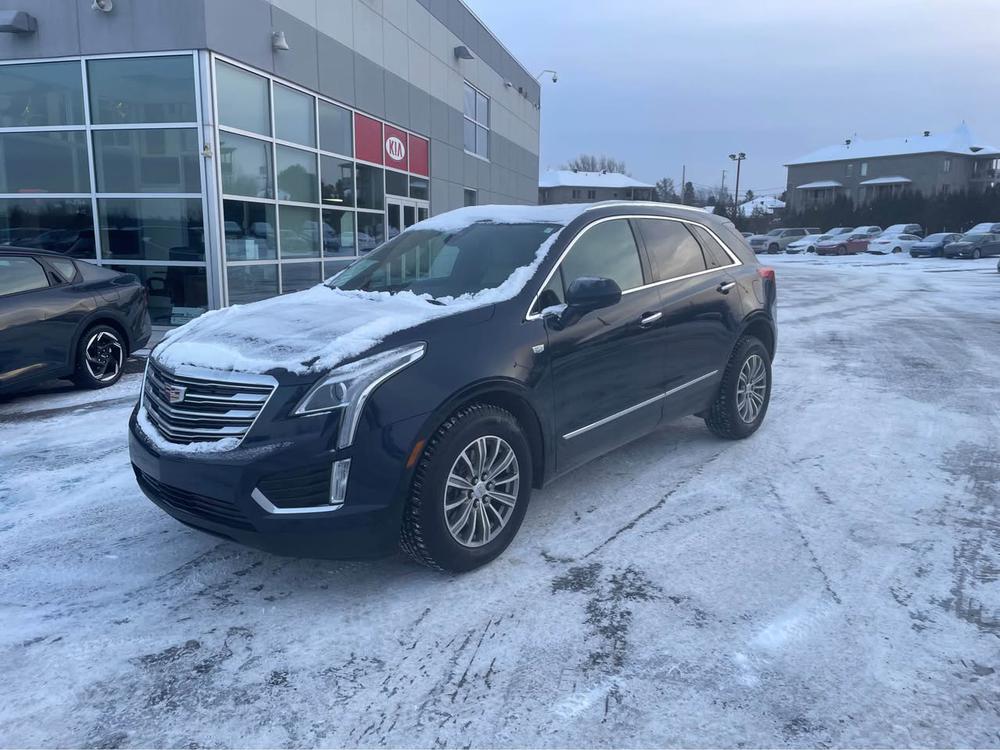 Cadillac XT5 2017 Bleu usage à vendre Cadillac XT5 2017 Bleu usage à vendre