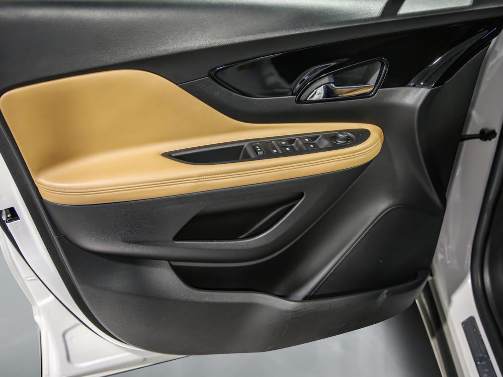 Buick Encore ESSENCE AWD 2017 d’occasion à vendre - 16