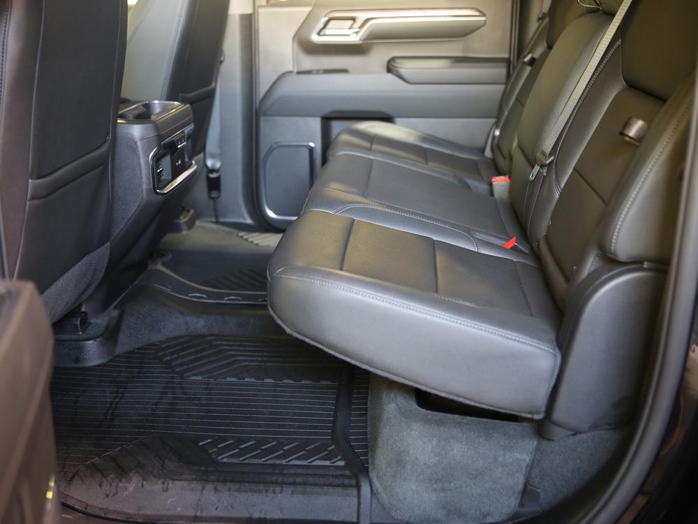 Chevrolet Silverado 1500 LTZ CREW CAB 6.2L 2024 d’occasion à vendre - 32