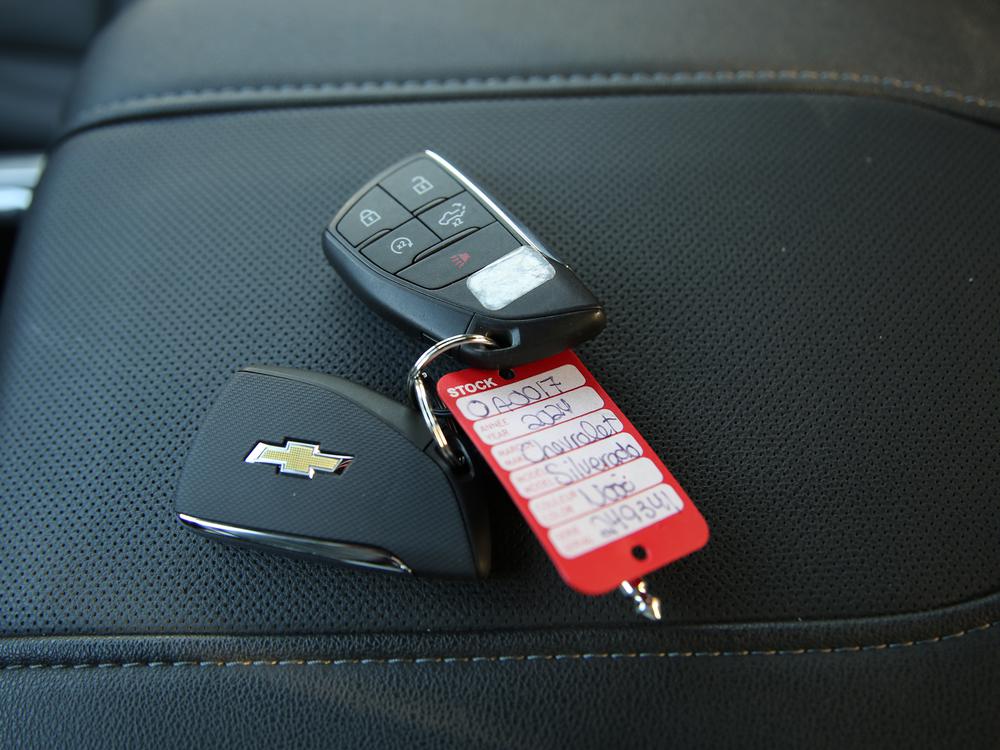 Chevrolet Silverado 1500 LTZ CREW CAB 6.2L 2024 d’occasion à vendre - 34