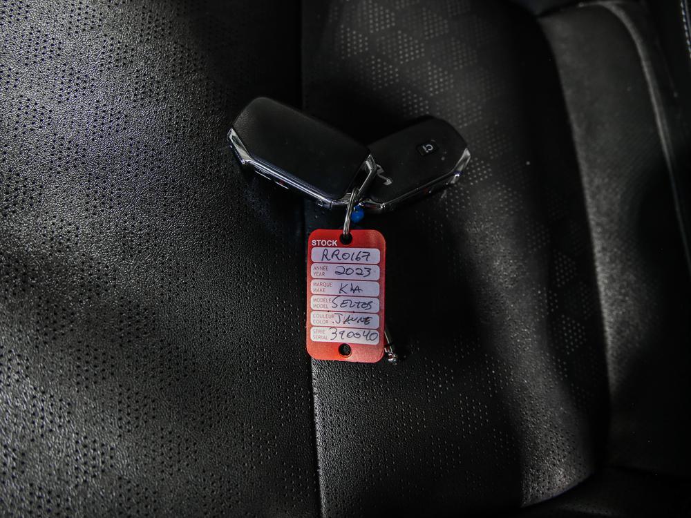 Kia Seltos 2023 Jaune usage à vendre Kia Seltos 2023 Jaune usage à vendre