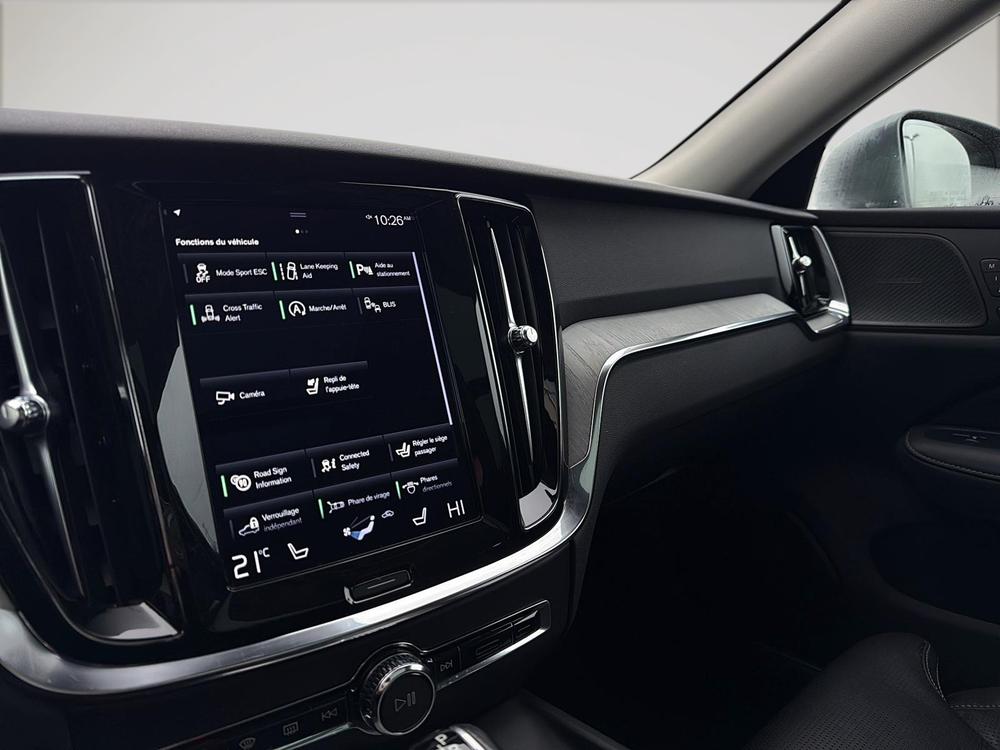 Volvo V60 Cross Country T5 AWD POLESTAR 2021 d’occasion à vendre - 19