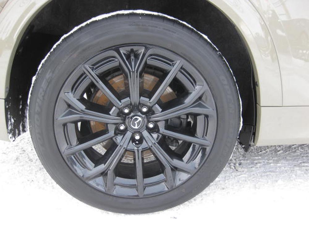 Mazda CX-70 hybride léger 2025 Sable usage à vendre Mazda CX-70 hybride léger 2025 Sable usage à vendre