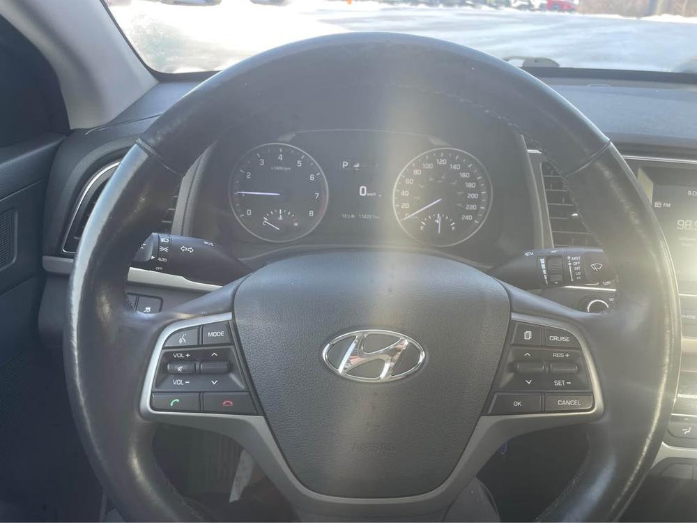 Hyundai Elantra GL 2017 d&rsquo;occasion à vendre - 21